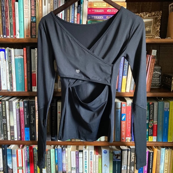 Forever 21 Workout Top - Picture 2 of 4